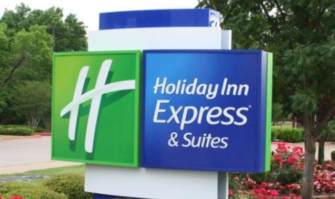 Holiday Inn Express Jesup Exterior