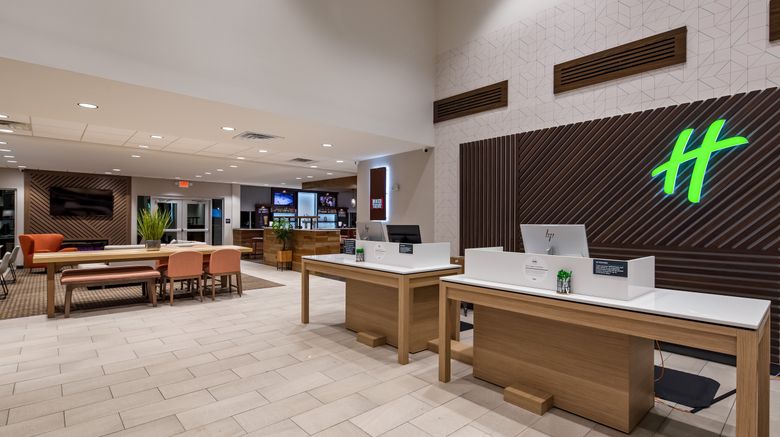 <b>Holiday Inn Clarksville Northeast Lobby</b>. Images powered by <a href="https://www.leonardoworldwide.com/" title="Leonardo Worldwide" target="_blank">Leonardo</a>.