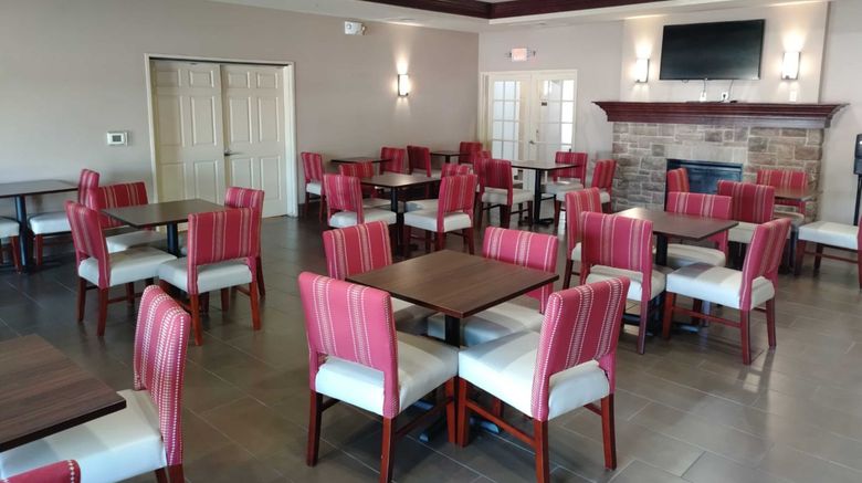 <b>Holiday Inn Express & Suites Park Place Restaurant</b>. Images powered by <a href="https://www.leonardoworldwide.com/" title="Leonardo Worldwide" target="_blank">Leonardo</a>.