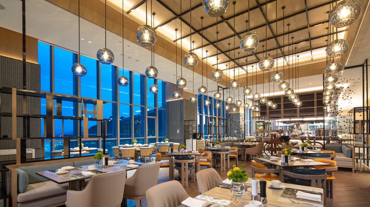 HUALUXE Yibin Restaurant