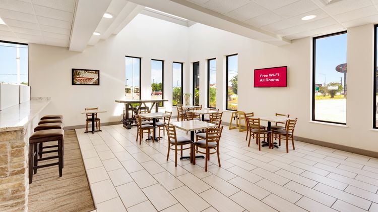Red Roof Inn Gulfport - Biloxi Airport Restaurant