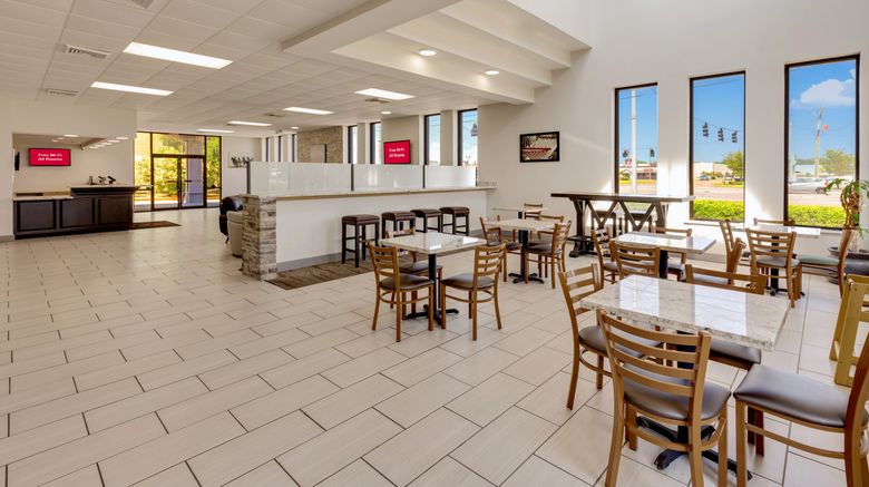 <b>Red Roof Inn Gulfport - Biloxi Airport Restaurant</b>. Images powered by <a href="https://www.leonardoworldwide.com/" title="Leonardo Worldwide" target="_blank">Leonardo</a>.