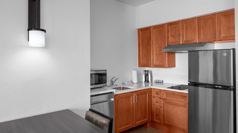 <b>Residence Inn Tampa Oldsmar Suite</b>. Images powered by <a href="https://www.leonardoworldwide.com/" title="Leonardo Worldwide" target="_blank">Leonardo</a>.