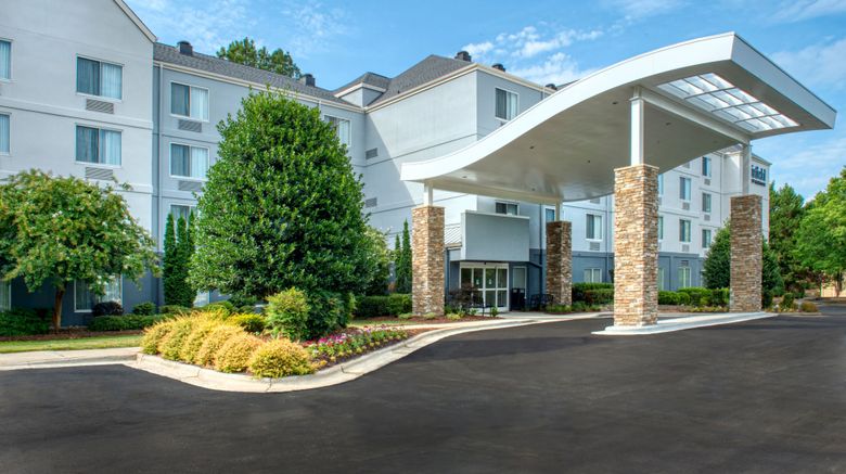 <b>Fairfield Inn & Suites Raleigh Crabtree Exterior</b>. Images powered by <a href="https://www.leonardoworldwide.com/" title="Leonardo Worldwide" target="_blank">Leonardo</a>.