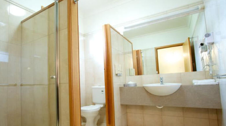 <b>Golden Grain Motor Inn Room</b>. Images powered by <a href="https://www.leonardoworldwide.com/" title="Leonardo Worldwide" target="_blank">Leonardo</a>.