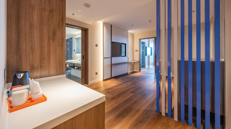 <b>Holiday Inn Express Huludao Seaview Room</b>. Images powered by <a href="https://www.leonardoworldwide.com/" title="Leonardo Worldwide" target="_blank">Leonardo</a>.