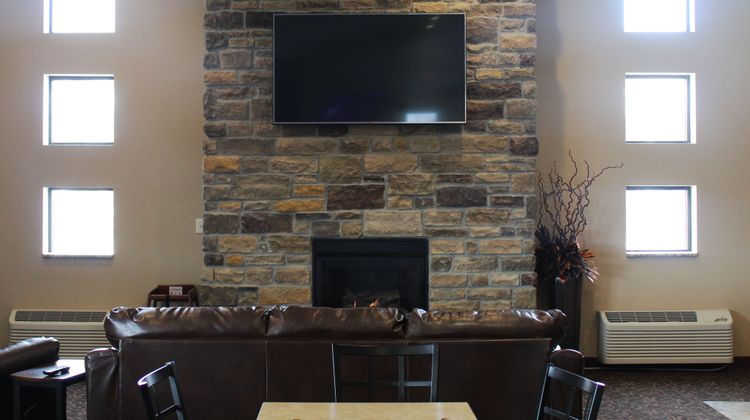Cobblestone Inn & Suites Oak Ridge Lobby
