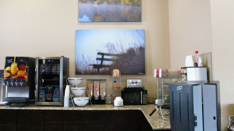 Cobblestone Inn & Suites Oak Ridge Restaurant