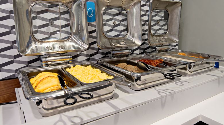 <b>Holiday Inn Express Hotel Fresno South Restaurant</b>. Images powered by <a href="https://www.leonardoworldwide.com/" title="Leonardo Worldwide" target="_blank">Leonardo</a>.