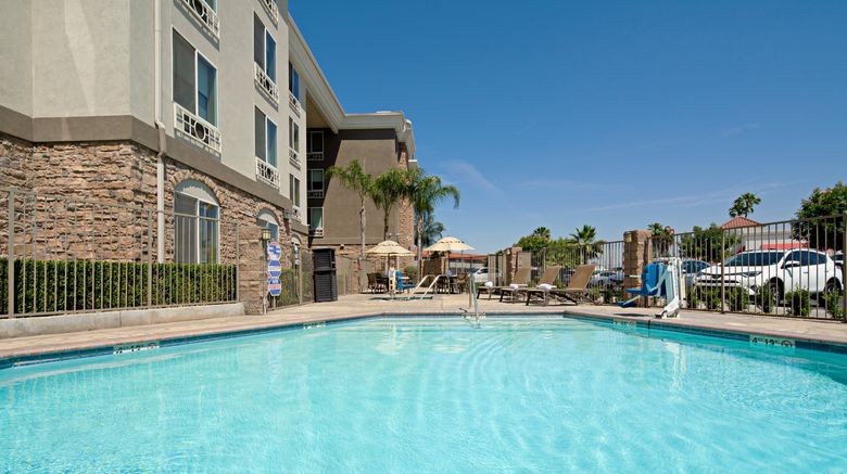 <b>Holiday Inn Express Hotel Fresno South Pool</b>. Images powered by <a href="https://www.leonardoworldwide.com/" title="Leonardo Worldwide" target="_blank">Leonardo</a>.