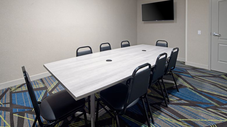 <b>Holiday Inn Express Hotel Fresno South Meeting</b>. Images powered by <a href="https://www.leonardoworldwide.com/" title="Leonardo Worldwide" target="_blank">Leonardo</a>.