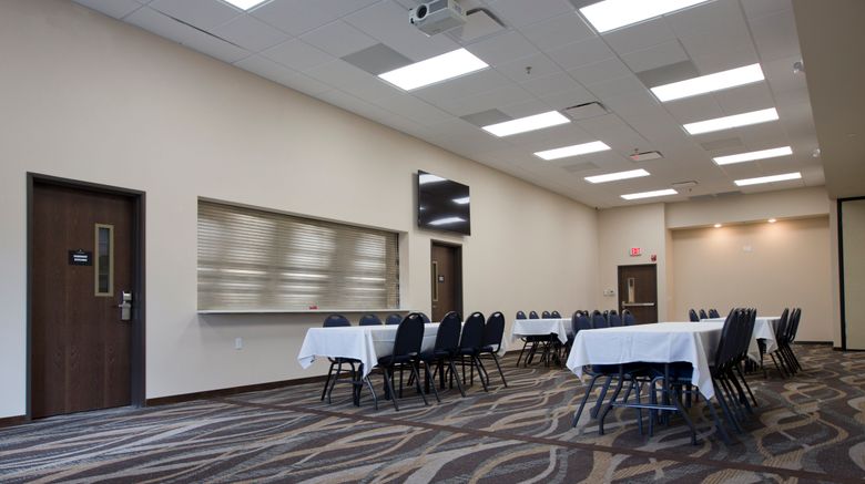 <b>Cobblestone Inn and Suites Ballroom</b>. Images powered by <a href="https://www.leonardoworldwide.com/" title="Leonardo Worldwide" target="_blank">Leonardo</a>.