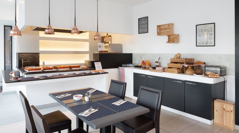 <b>Holiday Inn Marseille Airport Restaurant</b>. Images powered by <a href="https://www.leonardoworldwide.com/" title="Leonardo Worldwide" target="_blank">Leonardo</a>.