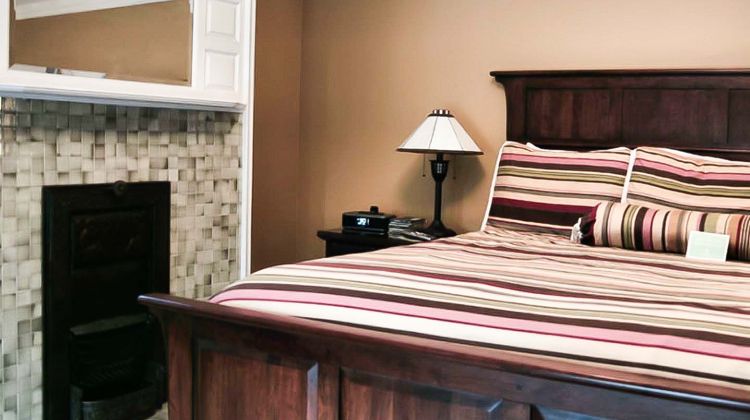 Inn on Ferry Street Room
