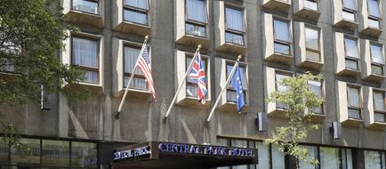 Central Park Hotel Exterior