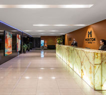 Meriton Suites Campbell Street Lobby