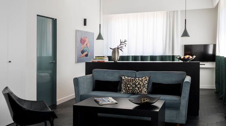 <b>Hotel Plaza Opera Suite</b>. Images powered by <a href="https://www.leonardoworldwide.com/" title="Leonardo Worldwide" target="_blank">Leonardo</a>.