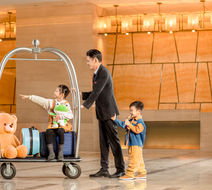 Crowne Plaza Longgang City Ctr Lobby
