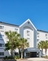 Candlewood Suites