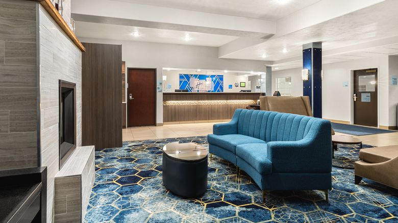 <b>Holiday Inn Express Lobby</b>. Images powered by <a href="https://www.leonardoworldwide.com/" title="Leonardo Worldwide" target="_blank">Leonardo</a>.
