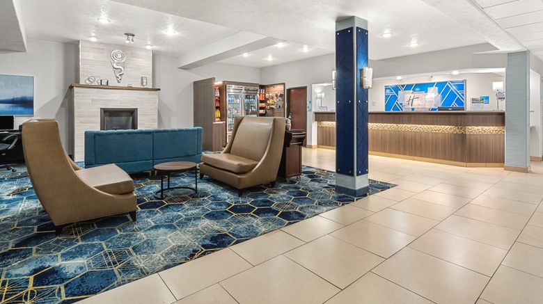 <b>Holiday Inn Express Lobby</b>. Images powered by <a href="https://www.leonardoworldwide.com/" title="Leonardo Worldwide" target="_blank">Leonardo</a>.