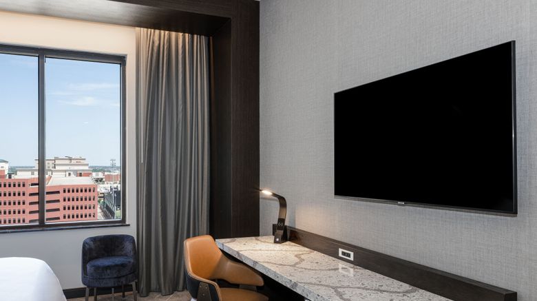 <b>Renaissance Downtown Bricktown Hotel Room</b>. Images powered by <a href="https://www.leonardoworldwide.com/" title="Leonardo Worldwide" target="_blank">Leonardo</a>.
