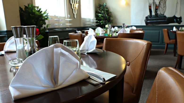 <b>The Chequers Hotel Restaurant</b>. Images powered by <a href="https://www.leonardoworldwide.com/" title="Leonardo Worldwide" target="_blank">Leonardo</a>.