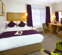 The Chequers Hotel Room