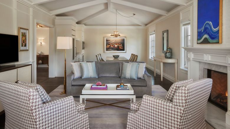 <b>Rosewood Miramar Beach Hotel Suite</b>. Images powered by <a href="https://www.leonardoworldwide.com/" title="Leonardo Worldwide" target="_blank">Leonardo</a>.