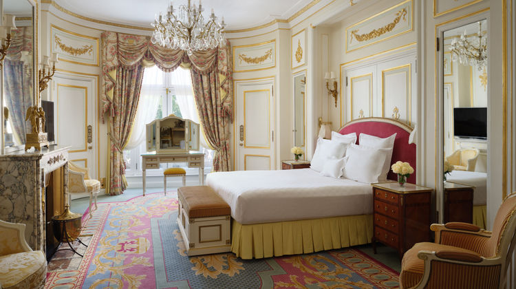 The Ritz London Suite