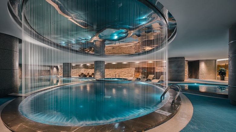 <b>Crowne Plaza Shennongjia Pool</b>. Images powered by <a href="https://www.leonardoworldwide.com/" title="Leonardo Worldwide" target="_blank">Leonardo</a>.