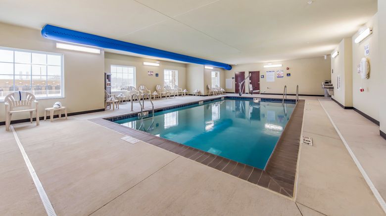<b>Cobblestone Hotel Hutchinson Pool</b>. Images powered by <a href="https://www.leonardoworldwide.com/" title="Leonardo Worldwide" target="_blank">Leonardo</a>.