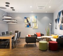 Holiday Inn Express Rosenheim Lobby
