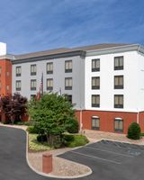 Holiday Inn Express & Suites Knoxville