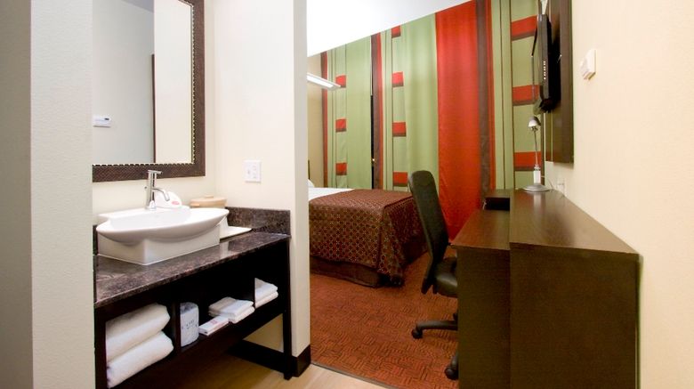 <b>Red Roof Inn & Suites Beaumont Room</b>. Images powered by <a href="https://www.leonardoworldwide.com/" title="Leonardo Worldwide" target="_blank">Leonardo</a>.