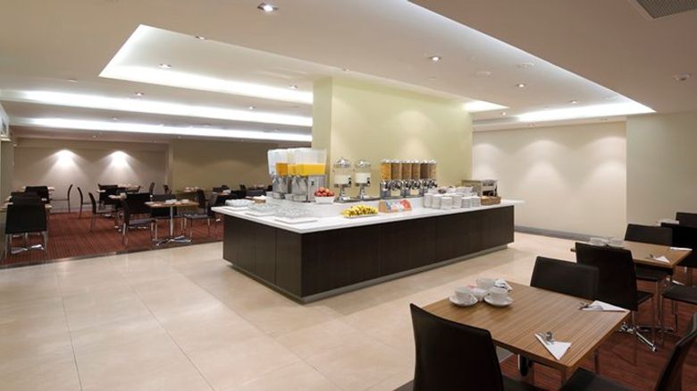 <b>Atlantis Hotel Restaurant</b>. Images powered by <a href="https://www.leonardoworldwide.com/" title="Leonardo Worldwide" target="_blank">Leonardo</a>.