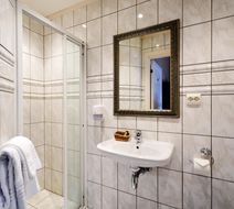 Kroen Gaard Hotel Room