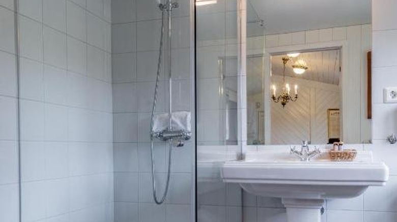 <b>Kroen Gaard Hotel Room</b>. Images powered by <a href="https://www.leonardoworldwide.com/" title="Leonardo Worldwide" target="_blank">Leonardo</a>.