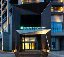 Holiday Inn Express Chongli Exterior