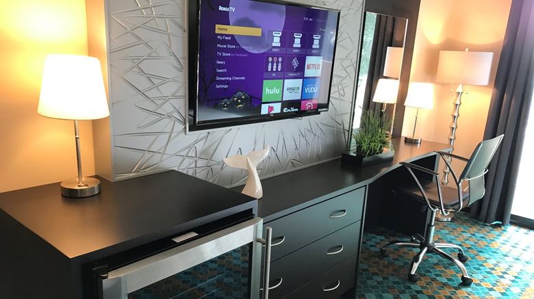 <b>GreenTree Inn & Suites Alhambra Room</b>. Images powered by <a href="https://www.leonardoworldwide.com/" title="Leonardo Worldwide" target="_blank">Leonardo</a>.