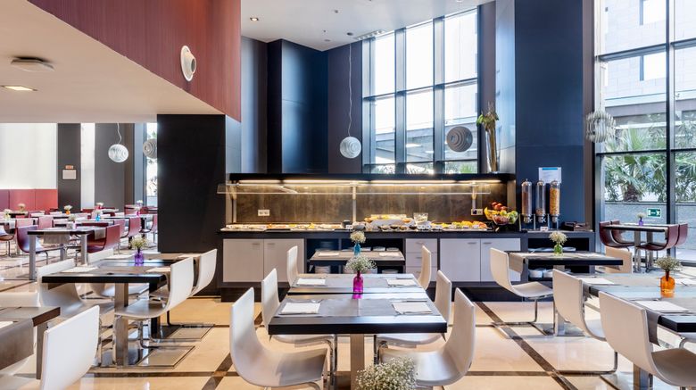 <b>Hotel Ilunion Aqua 4 Restaurant</b>. Images powered by <a href="https://www.leonardoworldwide.com/" title="Leonardo Worldwide" target="_blank">Leonardo</a>.
