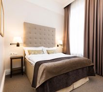 Elite Hotel Knaust Room