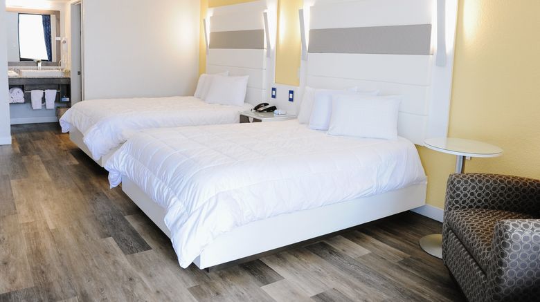 <b>Regency Inn & Suites Room</b>. Images powered by <a href="https://www.leonardoworldwide.com/" title="Leonardo Worldwide" target="_blank">Leonardo</a>.