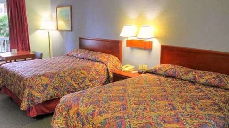 <b>Regency Inn & Suites Room</b>. Images powered by <a href="https://www.leonardoworldwide.com/" title="Leonardo Worldwide" target="_blank">Leonardo</a>.