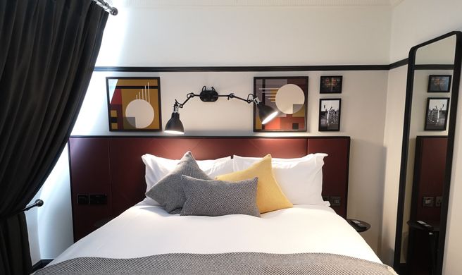 The Mont Hotel Room