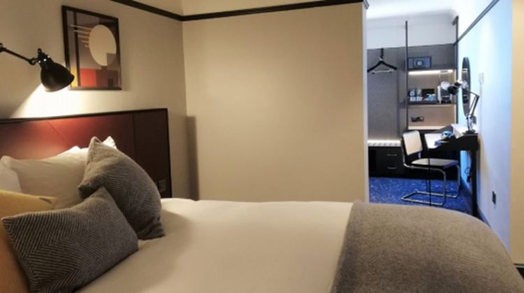 The Mont Hotel Suite