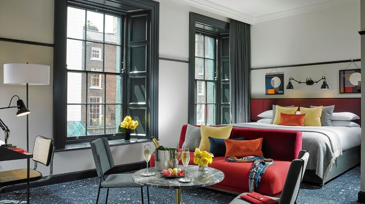 The Mont Hotel Suite