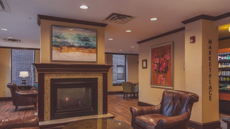 Parkview Hotel Lobby
