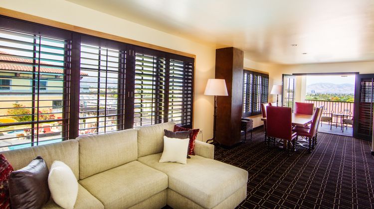 Hotel Valencia Santana Row Suite