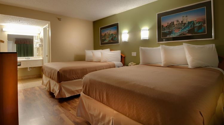 Vagabond Inn Bakersfield South Room